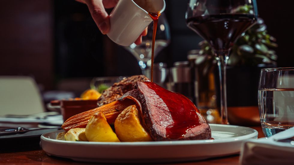 Aviator Sunday Lunch-06.jpg