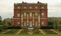 Clandon_House.jpg