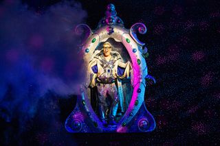 Gok Wan as The Man in the Mirror  - Credit Ian Olsson.jpg