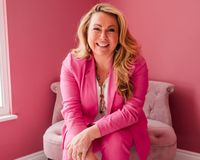 Holly Tucker.jpg