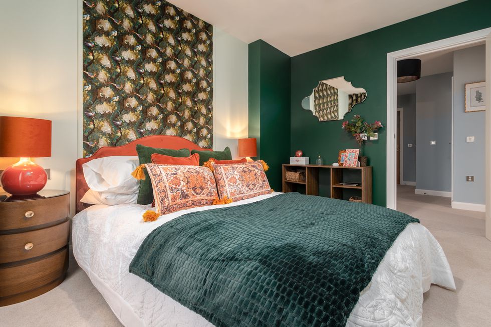 Laurence Llewelyn-Bowen interior.jpg