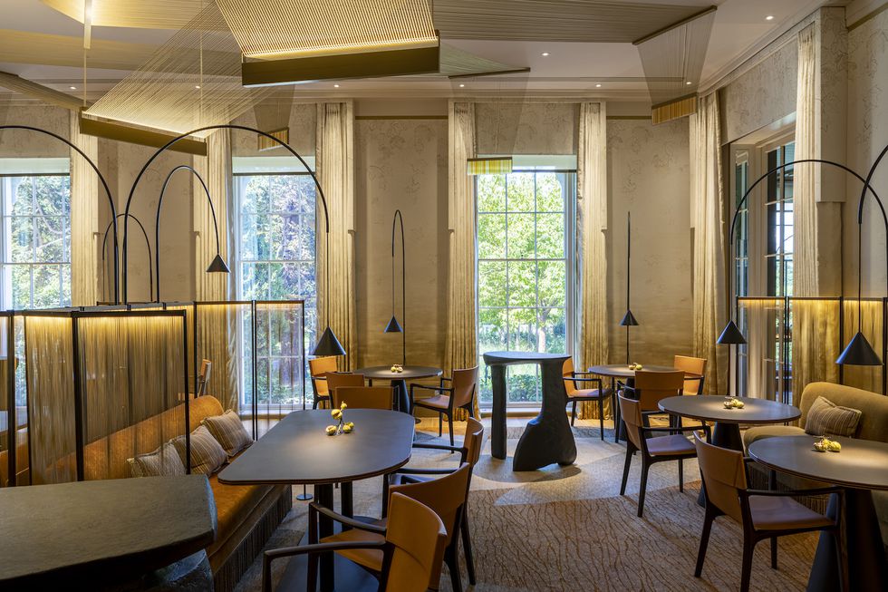 modern dining room ascot.jpg