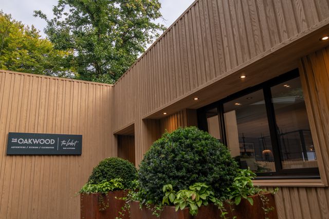 oakwood esher.jpg