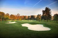 silvermere-golf-and-leisure-course.jpg