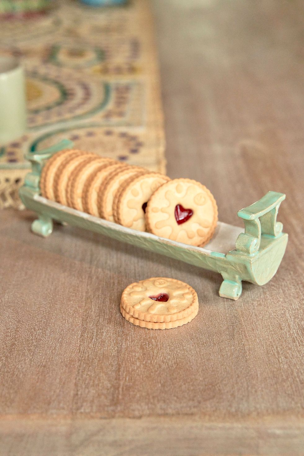 Stoneware Biscuit Tray With Curly Feet_Holly & Co.jpg
