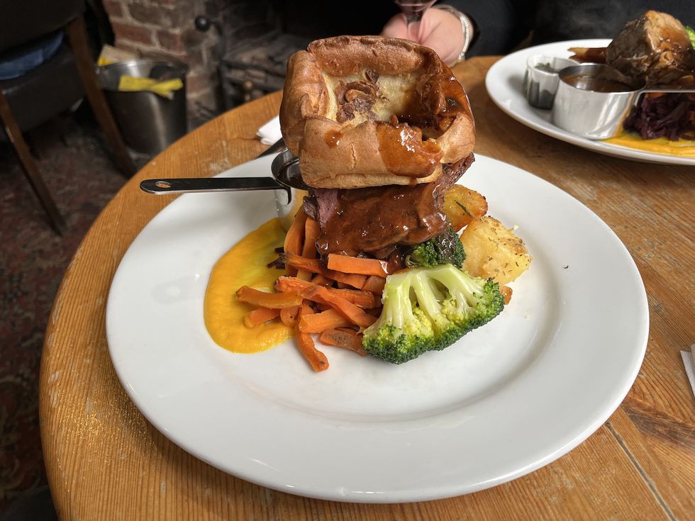 The King William IV - Mickleham sunday roast image.jpeg