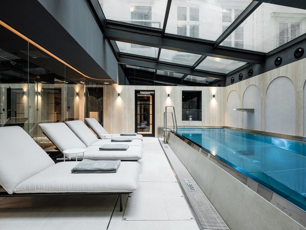 TheAmaurisVienna_Spa_press (1).jpg
