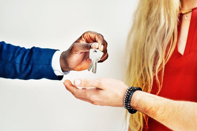 tips-first-time-buyers-surrey.jpg
